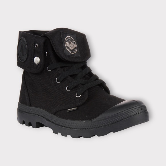 Palladium Men\'s Baggy Boots in Black Canvas. 02353-060